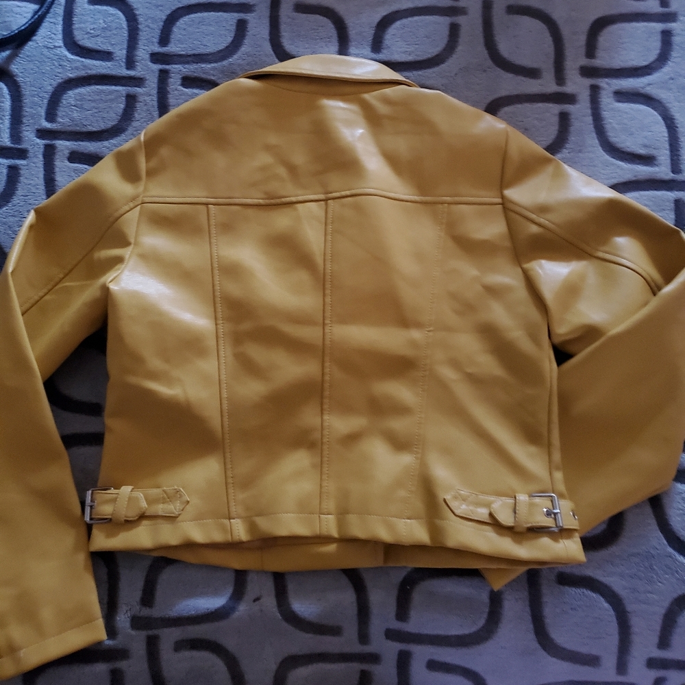 Guess jacket - Picture 6 of 12